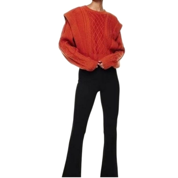 ARITZIA BABATON SEEK CABLE KNIT SWEATER WOMEN'S SIZE XS - Picture 1 of 11